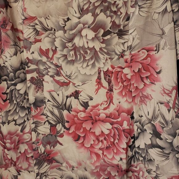 Floral Button-Up Short-Sleeve Blouse With Scalloped Edging  Multicolor Size 21 - Picture 12 of 14